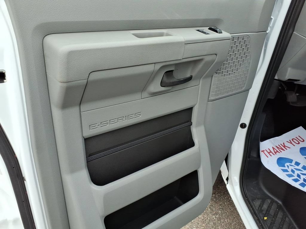 New 2027 Ford E-450 and Econoline 450 Super Duty w/ Power Equipment Group RWD image 13