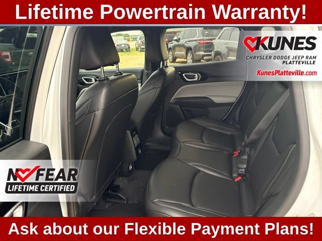 Used 2026 Jeep Compass Limited AWD/4WD image 38