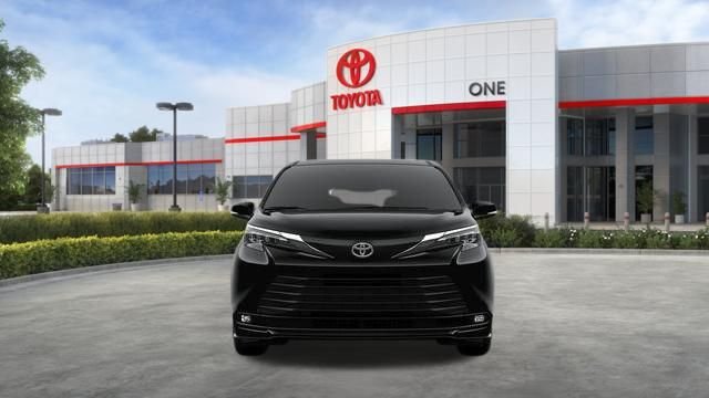 New 2026 Toyota Sienna XLE FWD image 50