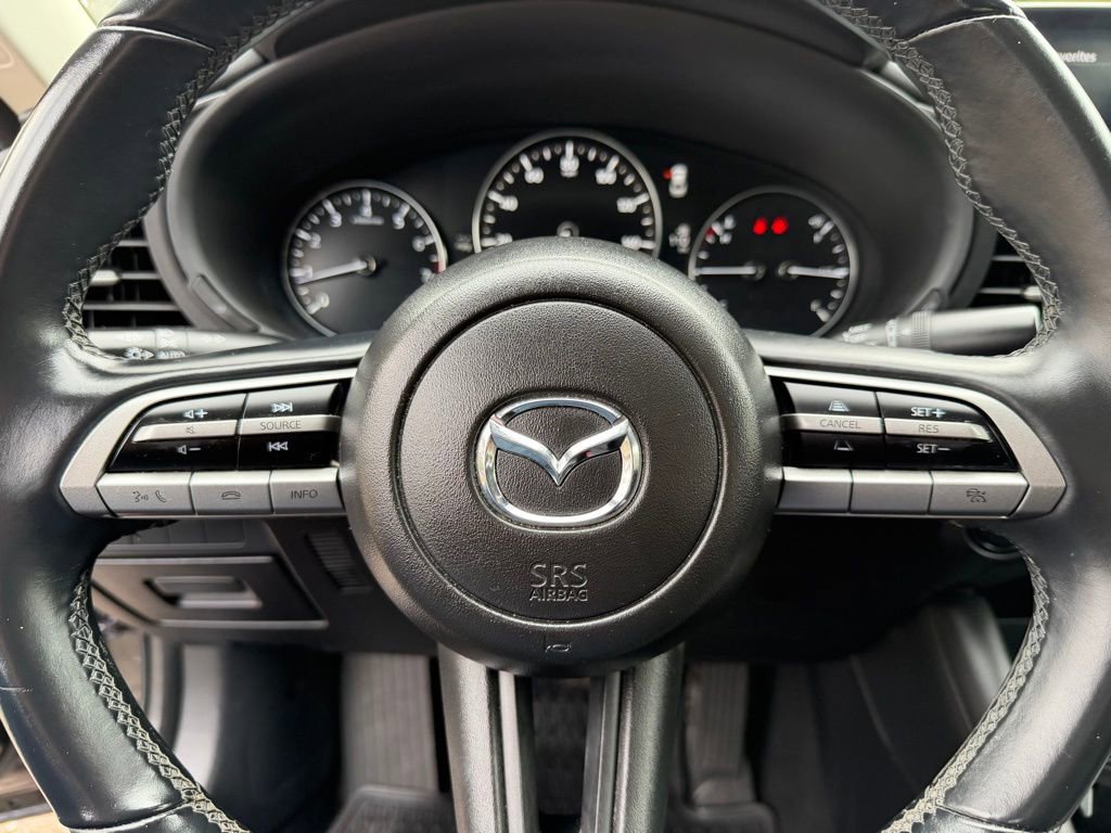Used 2021 MAZDA MAZDA3 s image 21