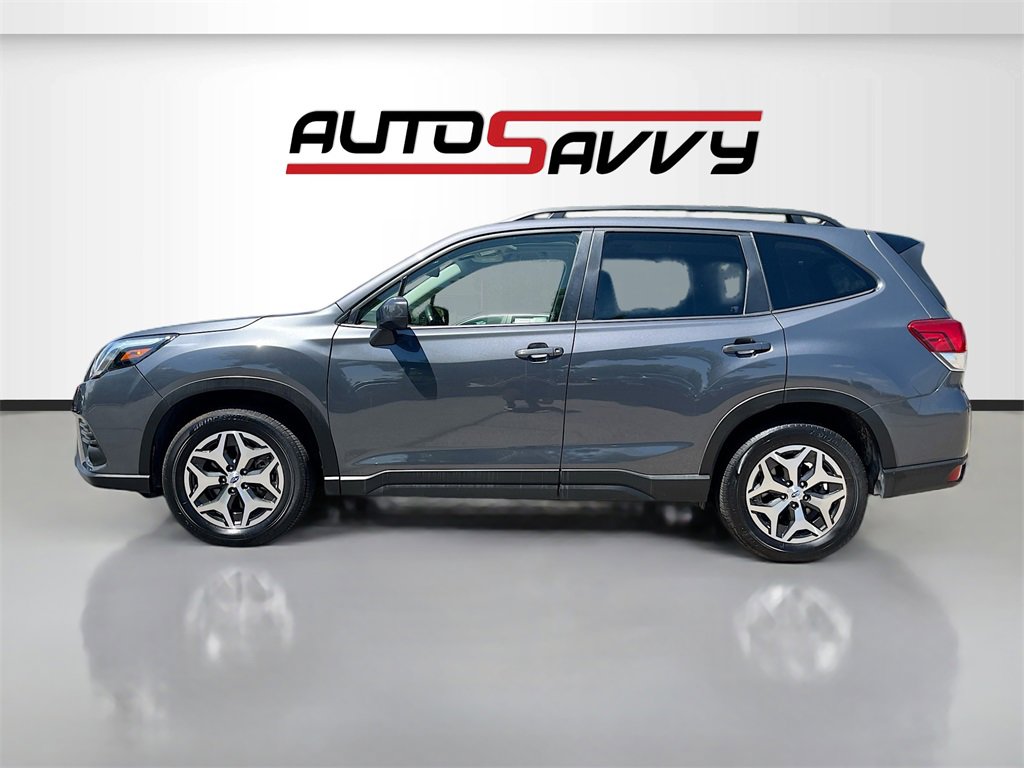 Used 2024 Subaru Forester Premium image 4