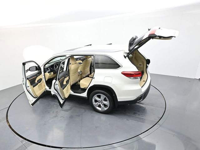 Used 2019 Toyota Highlander Limited image 40