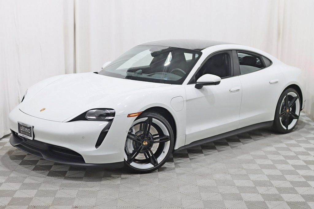 Used 2024 Porsche Taycan 4S image 7