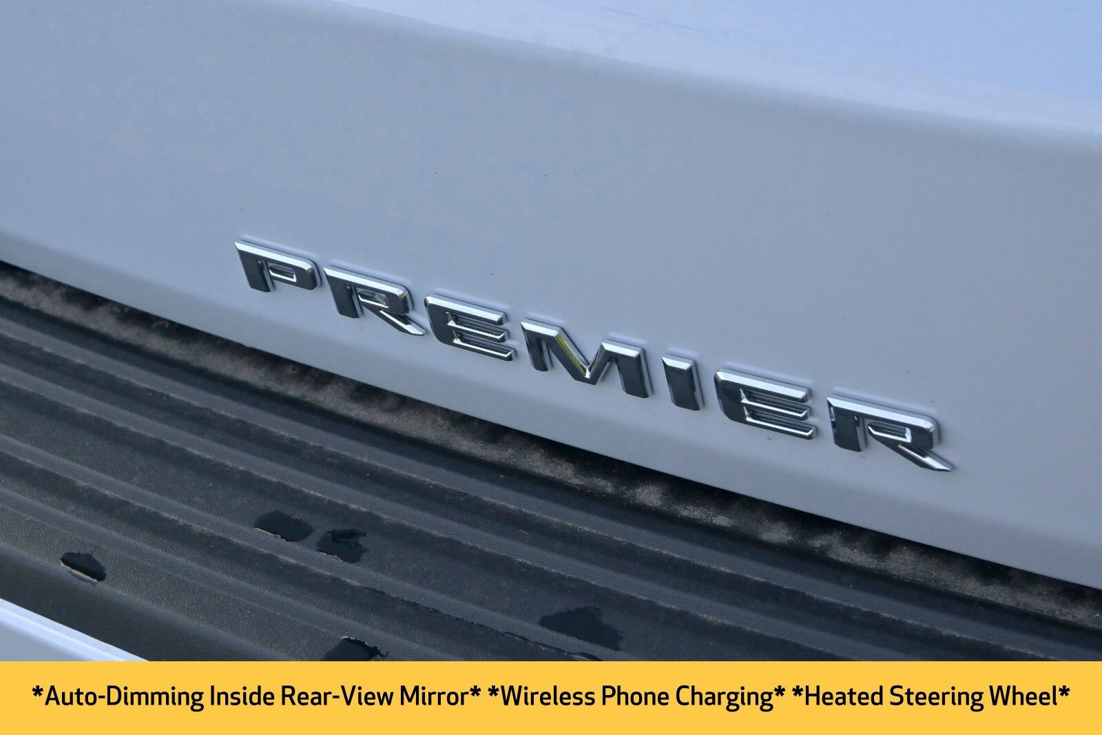 Used 2026 Chevrolet Suburban Premier w/ Sun And Tow Package AWD/4WD image 22