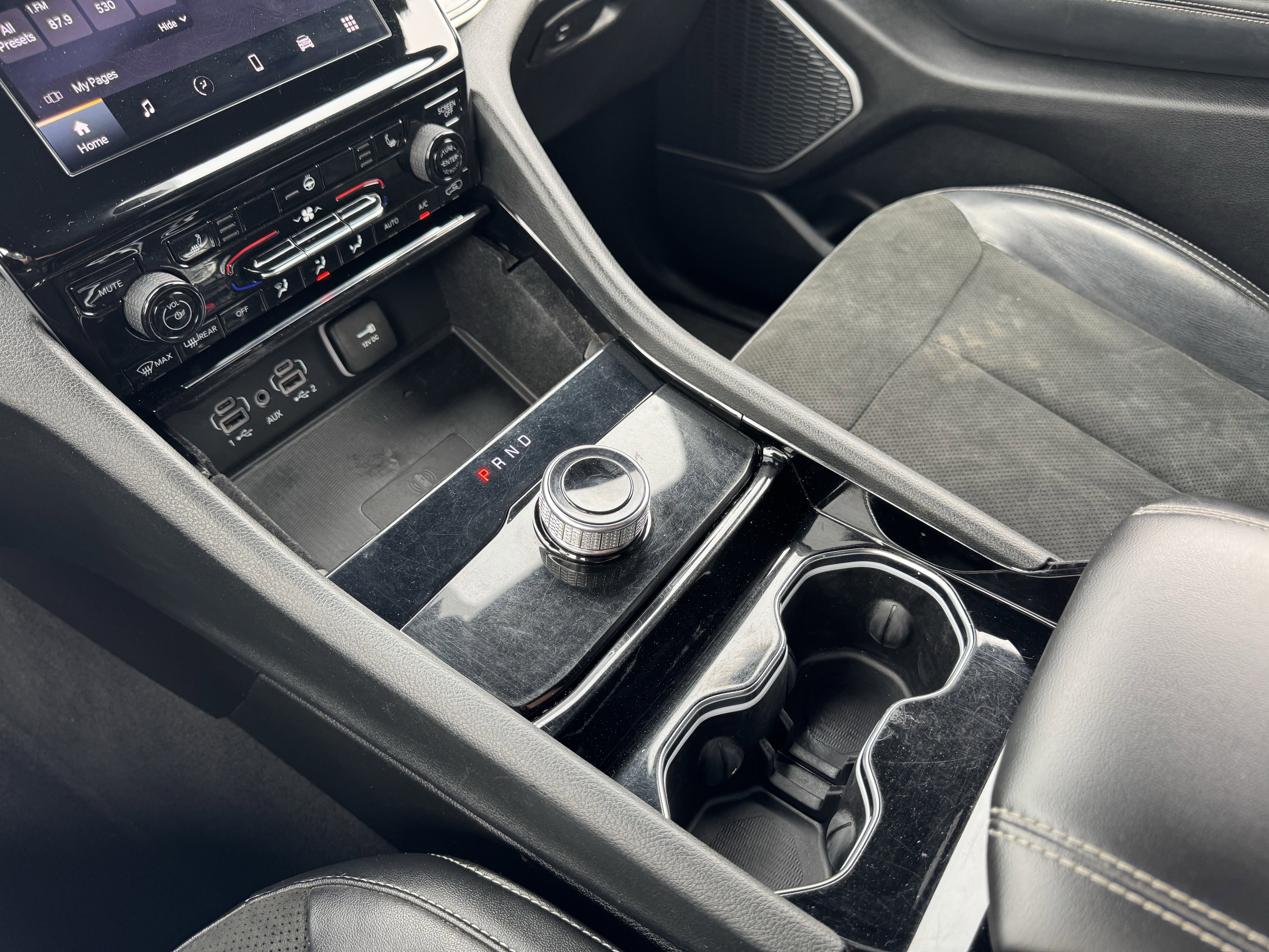 Used 2021 Jeep Grand Cherokee L Laredo image 29