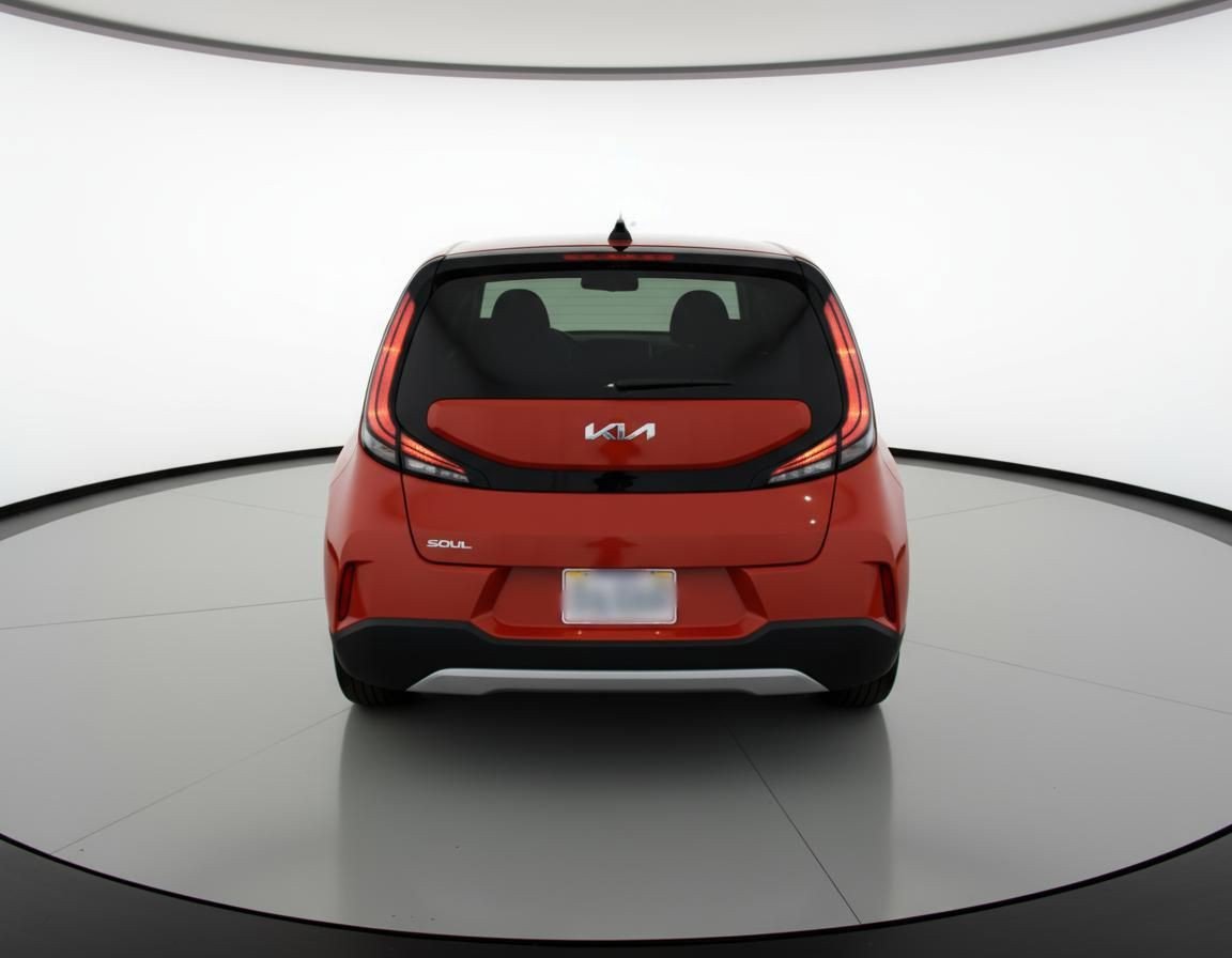 Used 2025 Kia Soul LX w/ LX Technology Package image 7