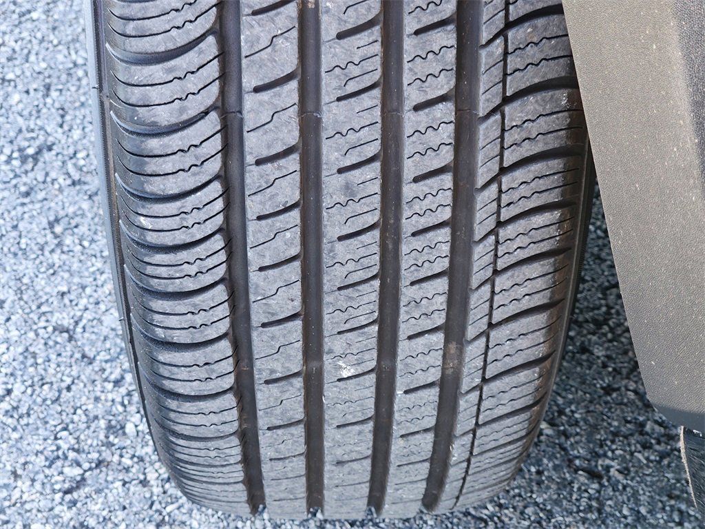 Used 2024 Toyota RAV4 XLE image 13