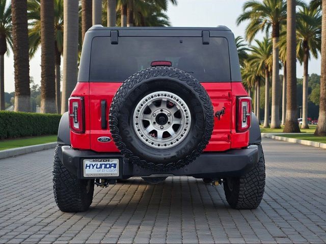 Used 2022 Ford Bronco Wildtrak image 6