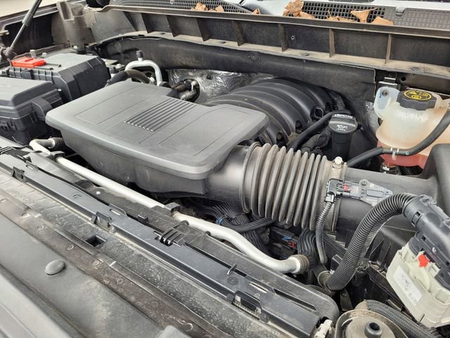 Used 2021 Chevrolet Silverado 1500 RST AWD/4WD image 27