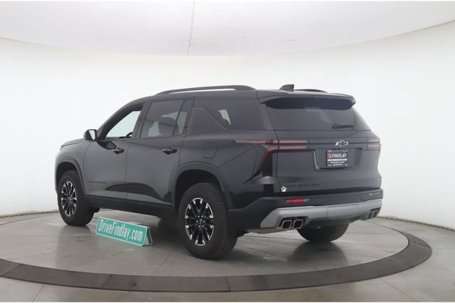Used 2025 Chevrolet Traverse Z71 w/ LPO, Floor Liner Package AWD/4WD image 8