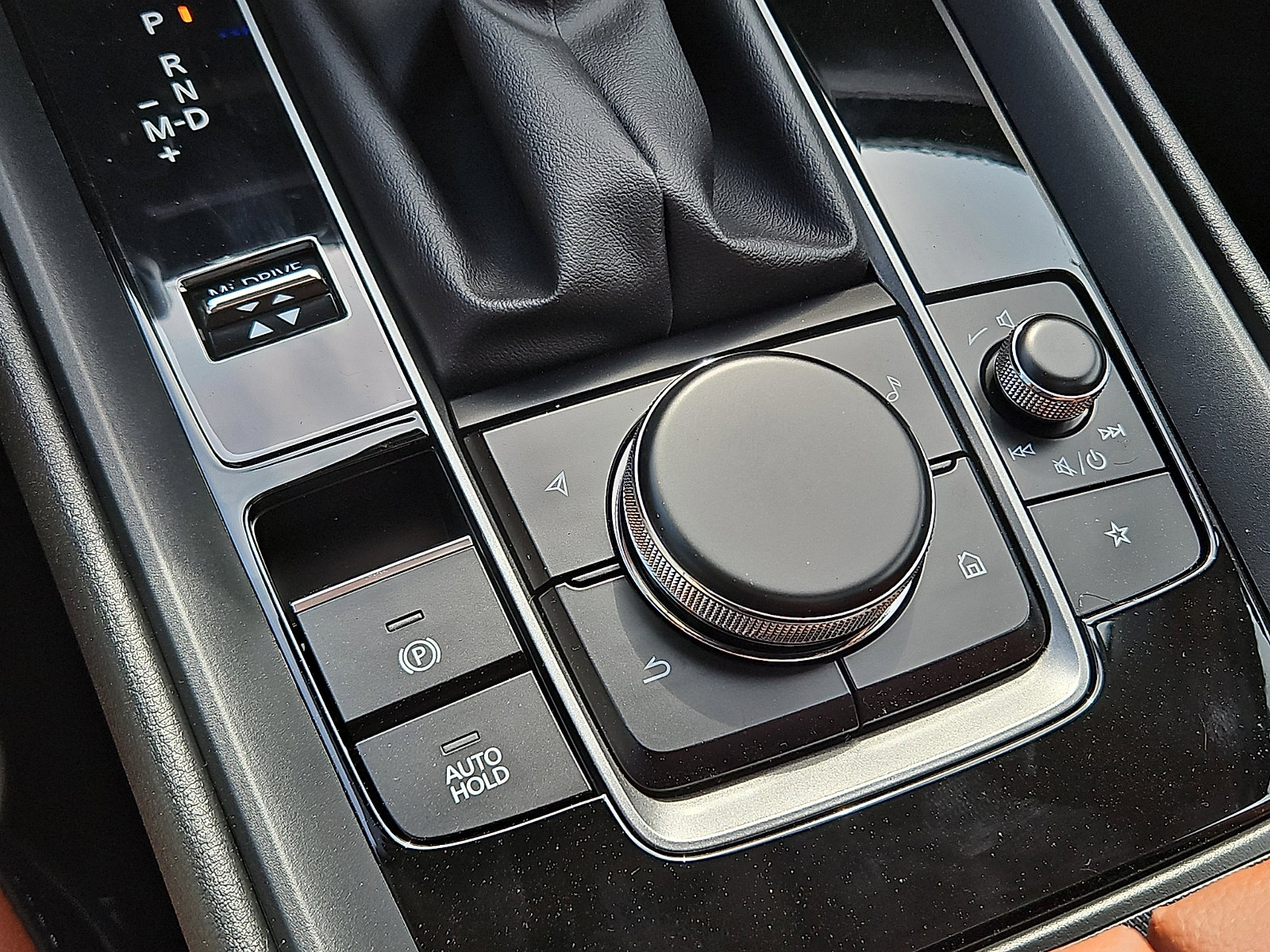 New 2026 MAZDA CX-50 AWD 2.5 S w/ Cargo Package image 19