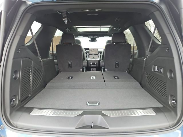 New 2026 GMC Yukon Denali w/ Sun & Power Step Package image 22