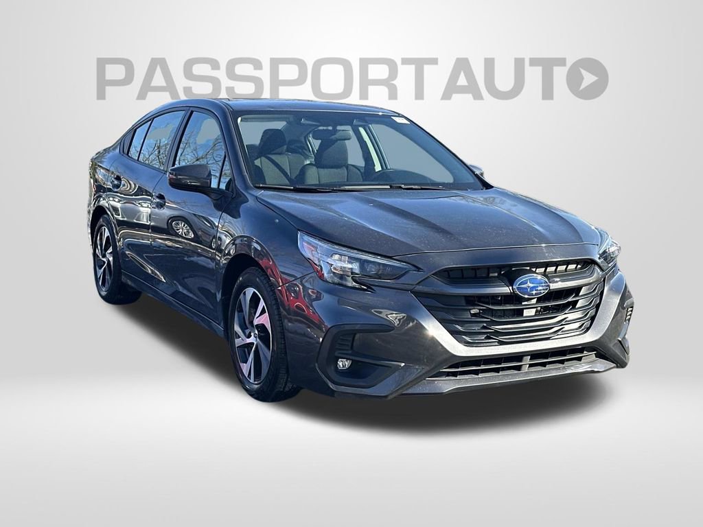 Used 2025 Subaru Legacy Premium image 6