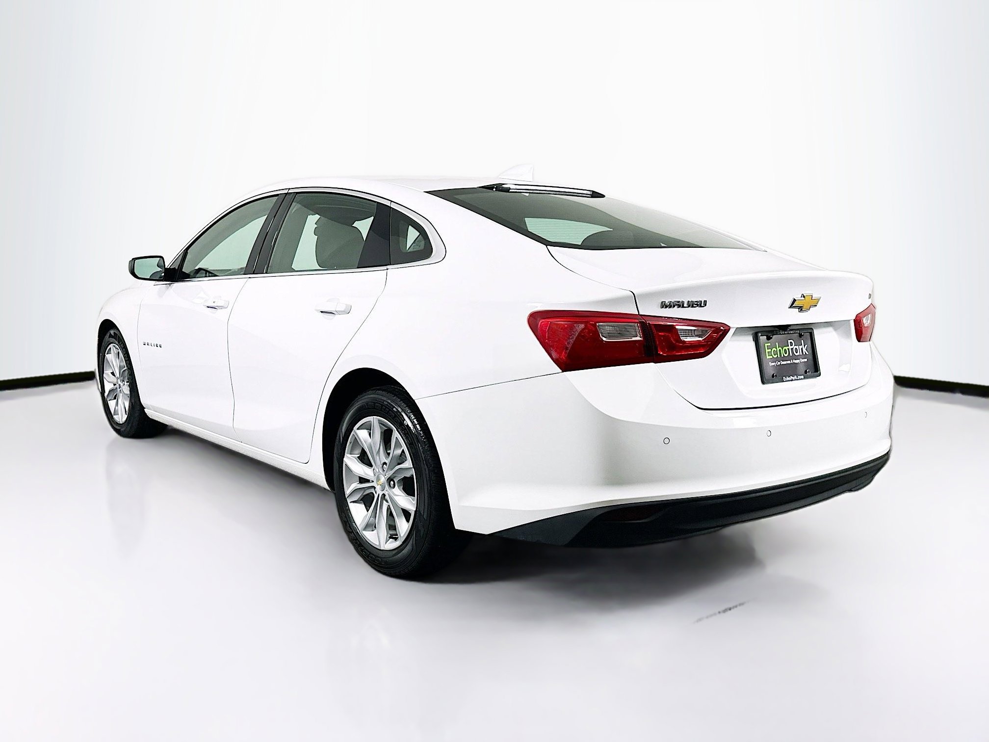 Used 2024 Chevrolet Malibu LT image 5