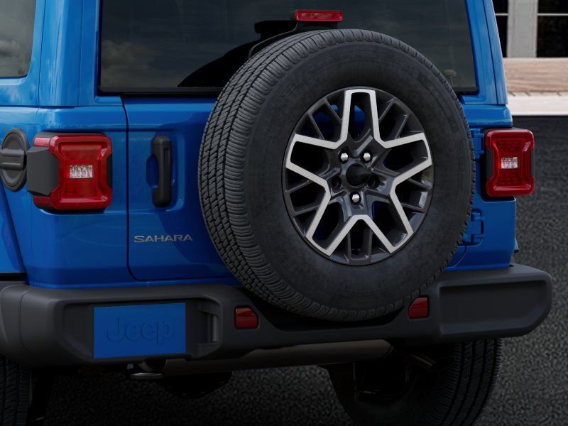 New 2025 Jeep Wrangler Unlimited Sahara AWD/4WD image 13