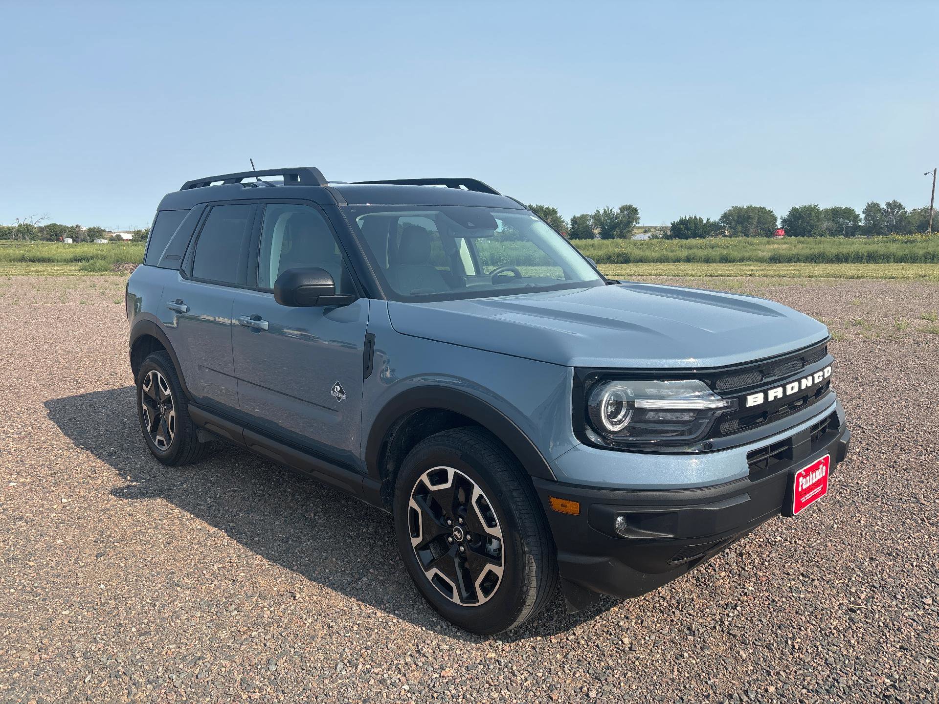 Used 2024 Ford Bronco Sport Outer Banks w/ Tech Package image 13