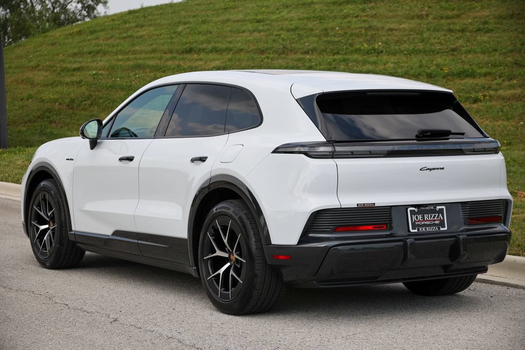 New 2026 Porsche Cayenne Electric AWD/4WD image 3