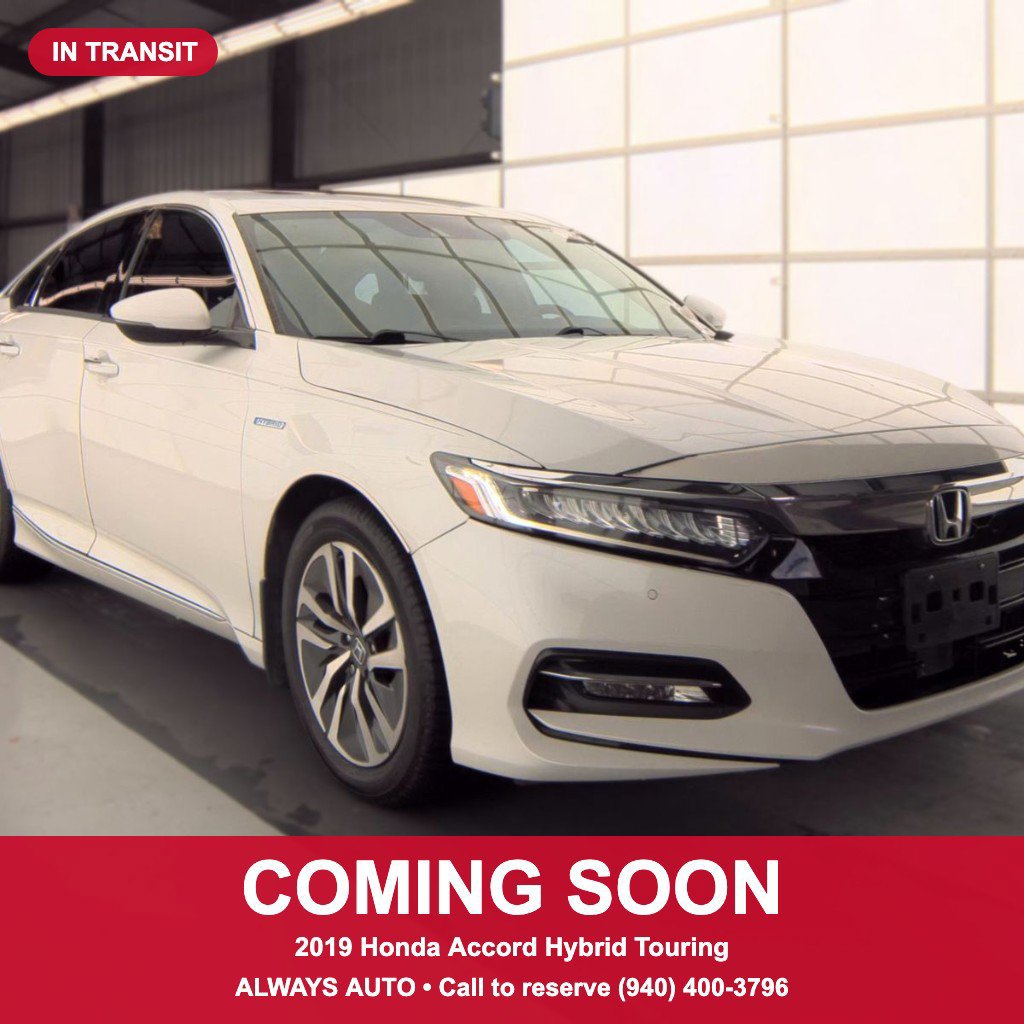 Used 2019 Honda Accord Touring image 2