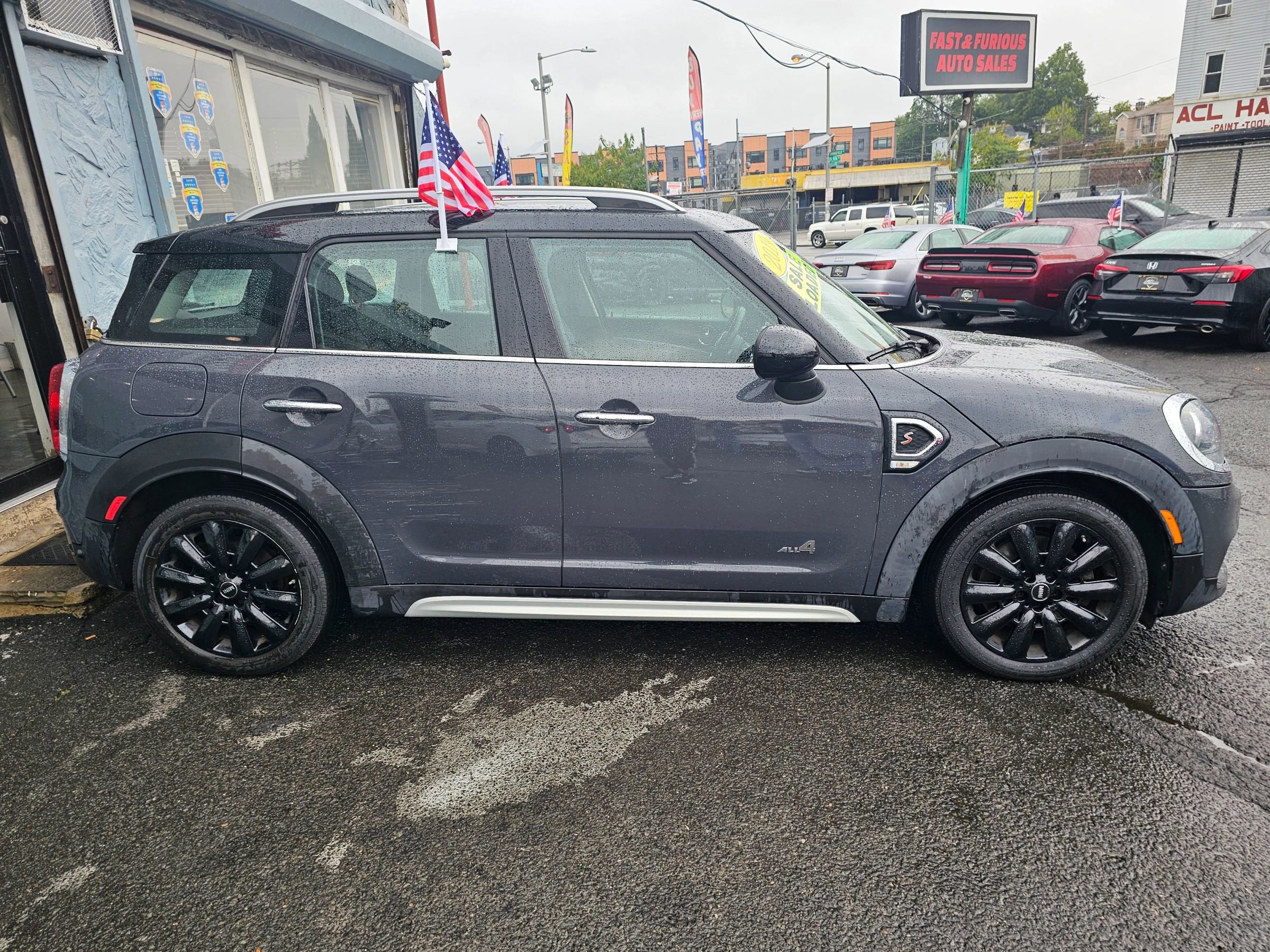 Used 2019 MINI Cooper Countryman S image 2
