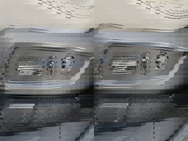 Used 2025 Honda Pilot Touring image 18