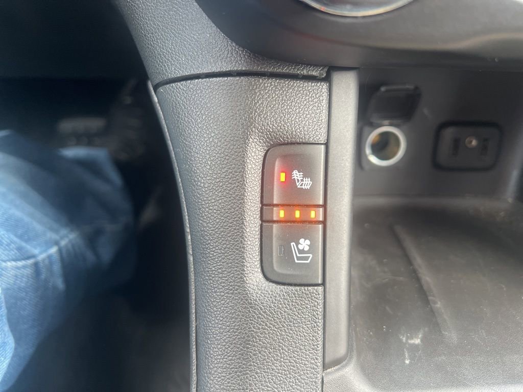 Used 2019 GMC Acadia Denali w/ Technology Package image 22