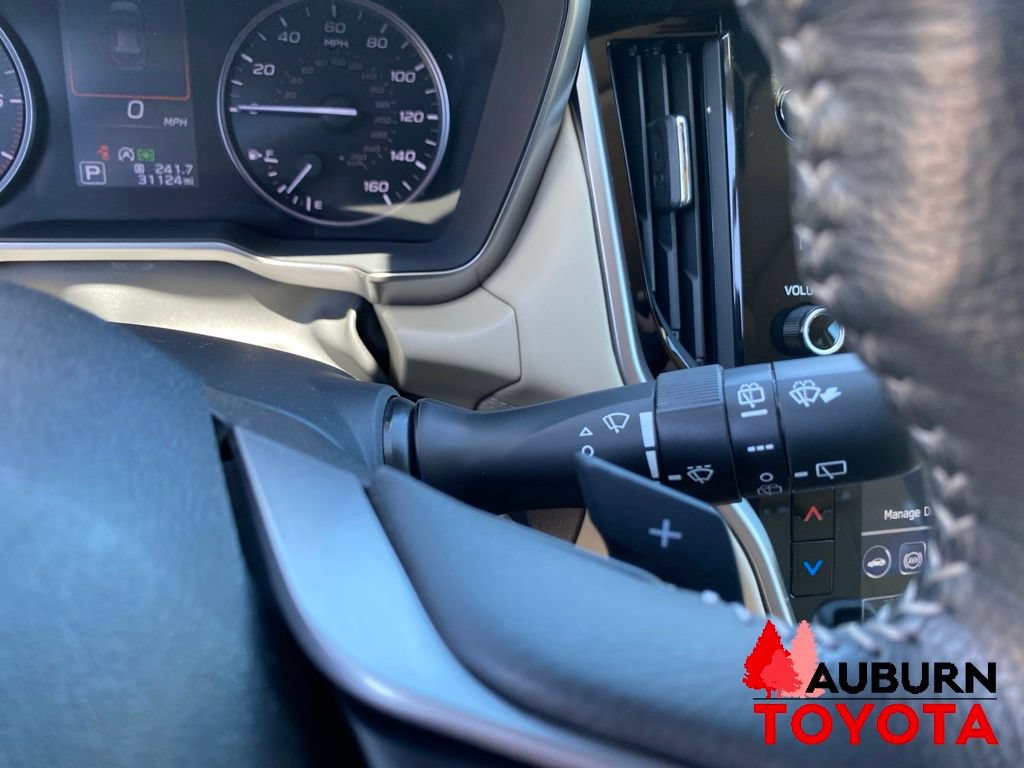 Used 2023 Subaru Outback Limited AWD/4WD image 41