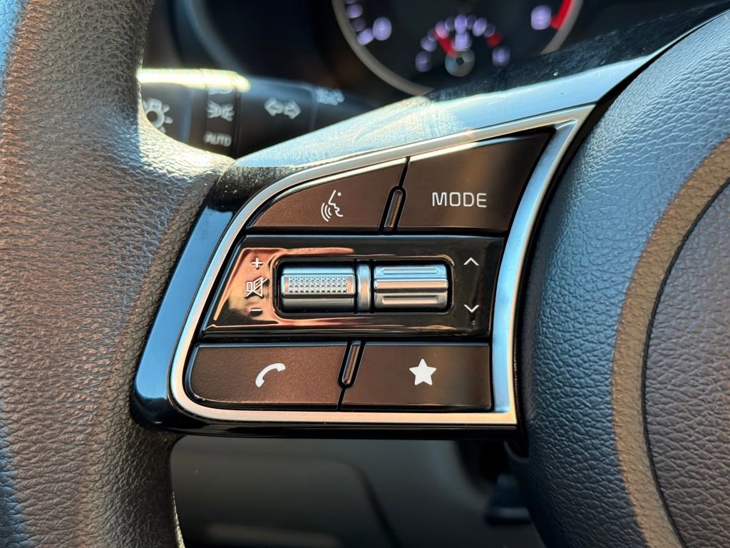 Used 2022 Kia Forte LXS w/ LXS Technology Package image 27