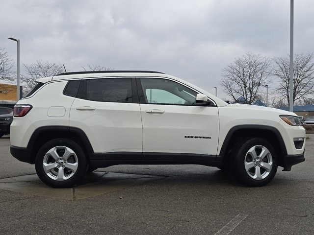 Used 2020 Jeep Compass Latitude image 24