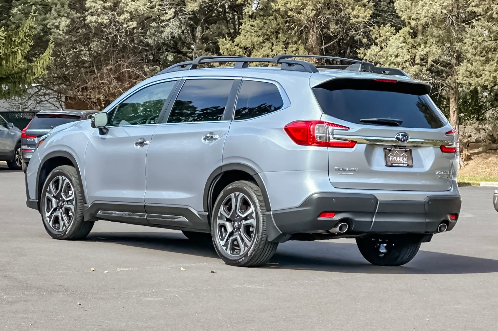 Used 2023 Subaru Ascent Touring image 6