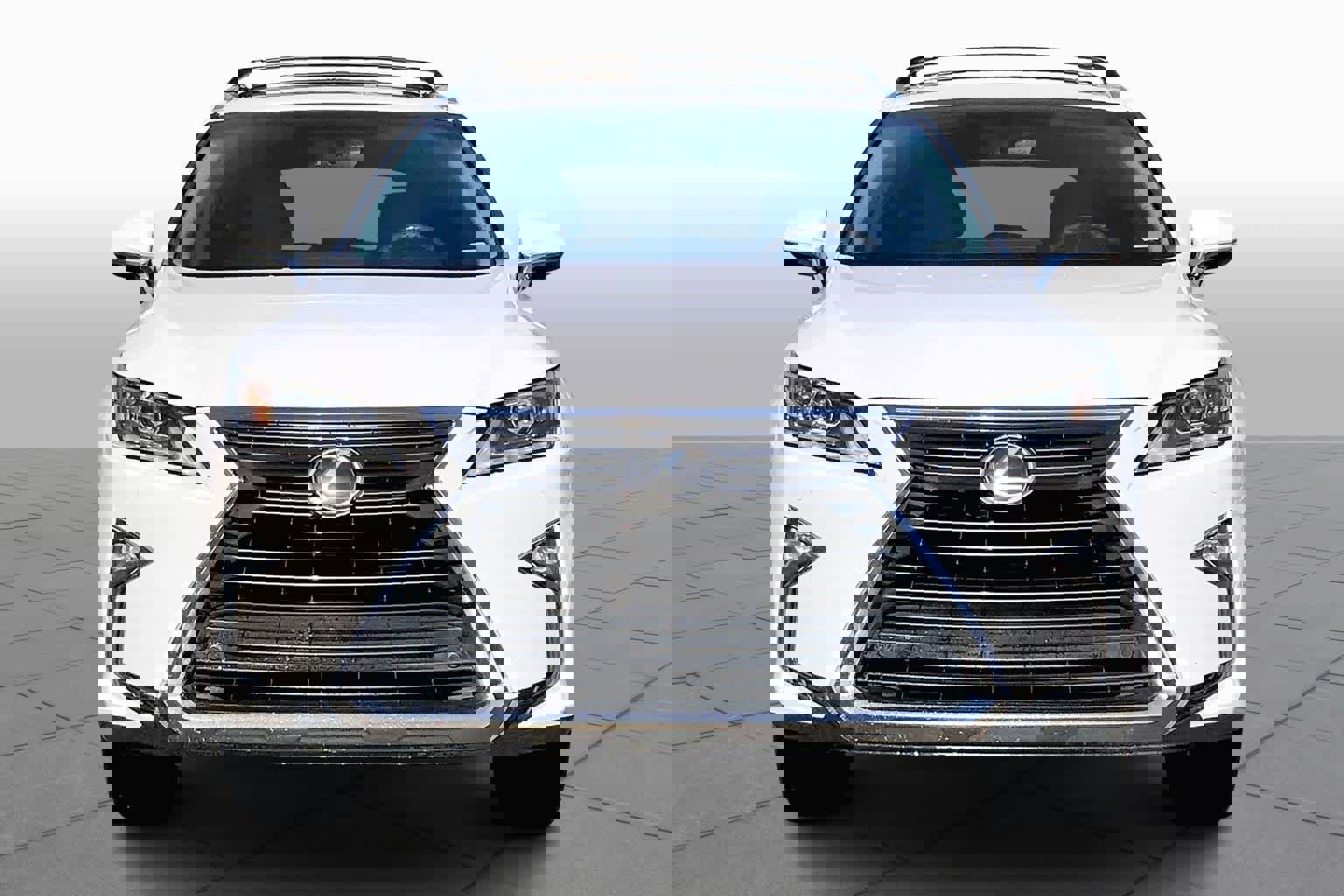 Used 2016 Lexus RX 350 FWD w/ Premium Package image 3