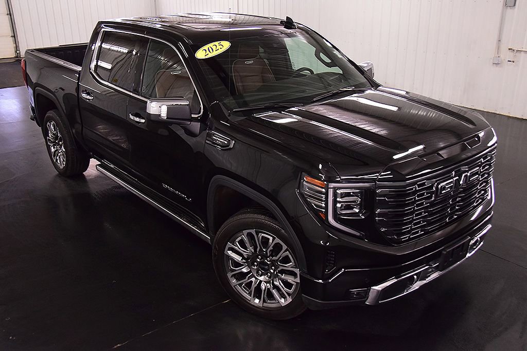 Used 2025 GMC Sierra 1500 Denali Ultimate image 11