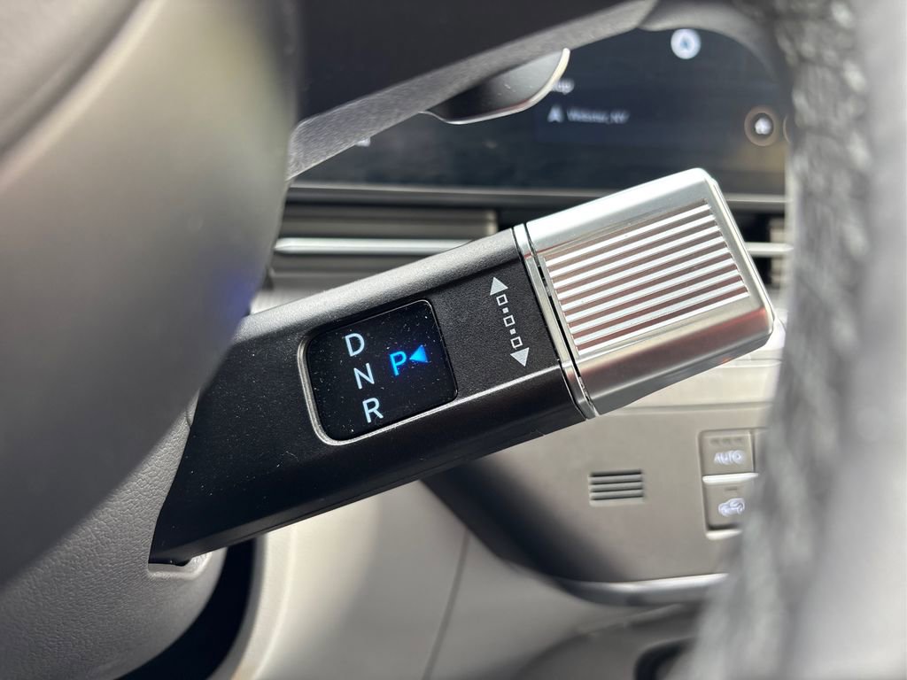 Used 2024 Hyundai Kona SEL w/ Convenience Package image 28