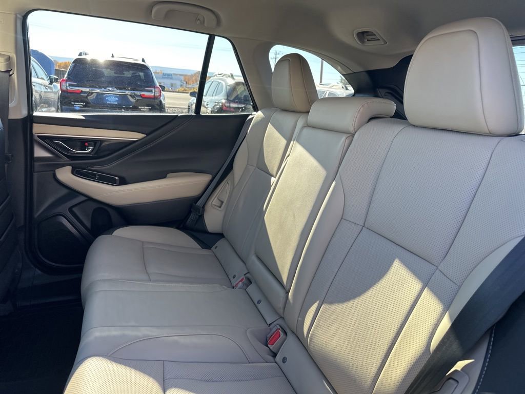 Used 2025 Subaru Outback Limited w/ Popular Package #2 image 20