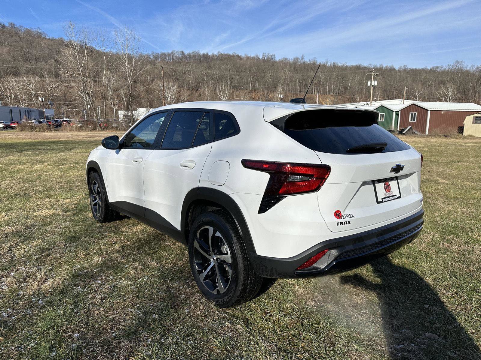 Used 2025 Chevrolet Trax RS w/ Driver Confidence Package image 22