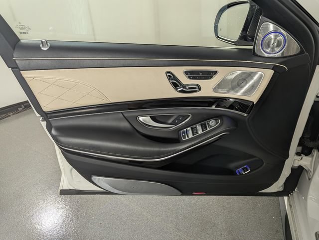 Used 2015 Mercedes-Benz S 65 AMG Sedan image 9
