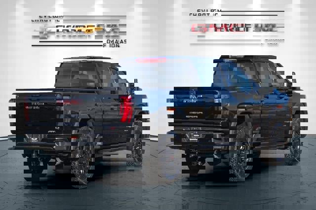 New 2026 GMC Sierra 2500 AT4 image 3