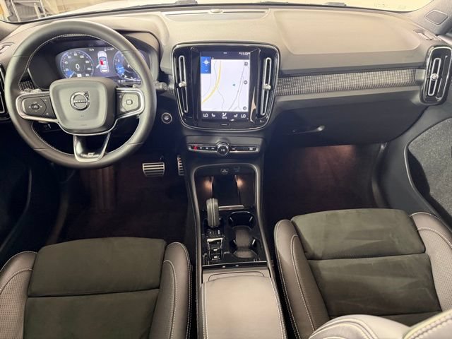 Used 2019 Volvo XC40 T5 R-Design AWD/4WD image 15