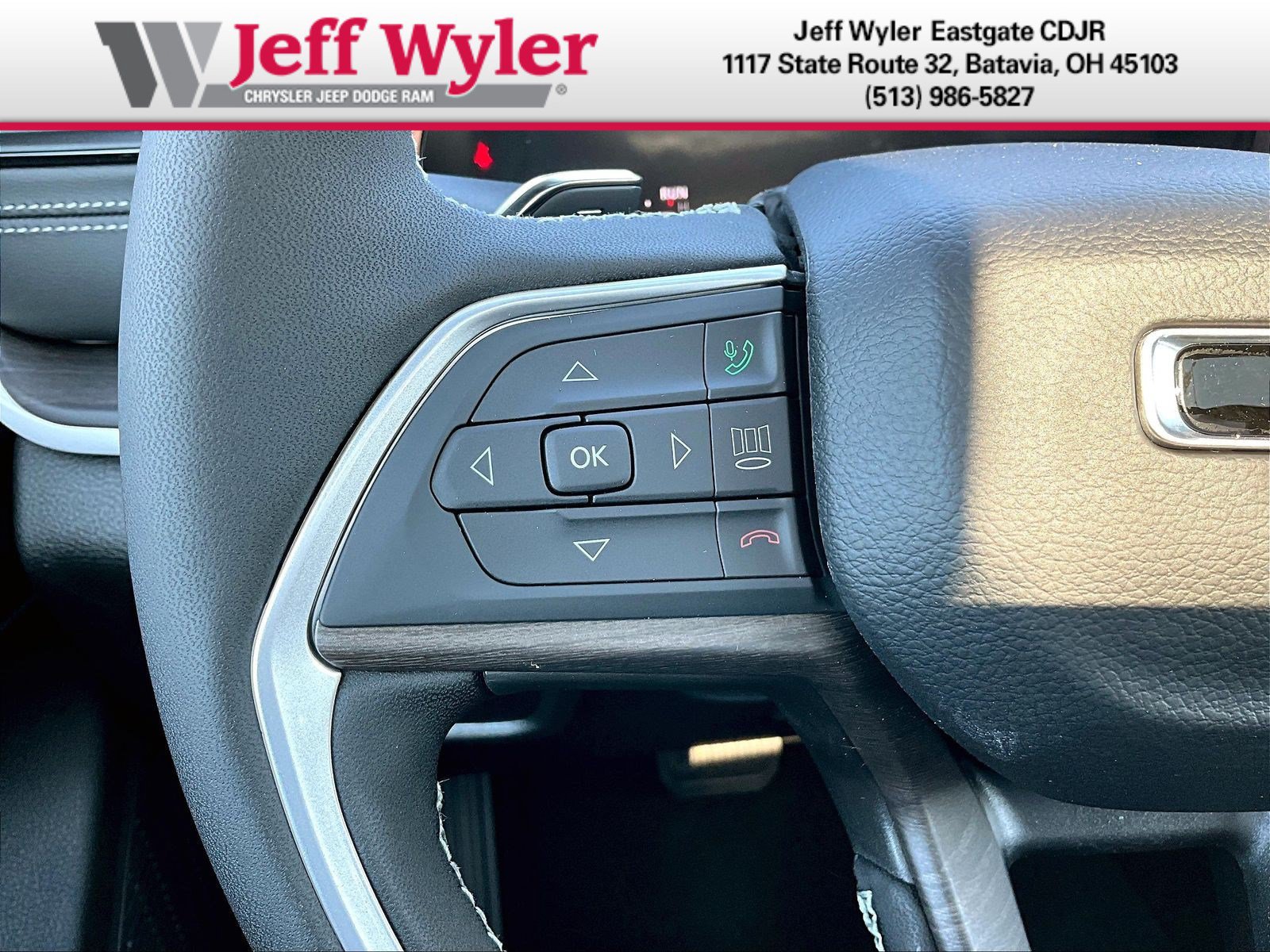 New 2026 Jeep Grand Cherokee Altitude AWD/4WD image 21