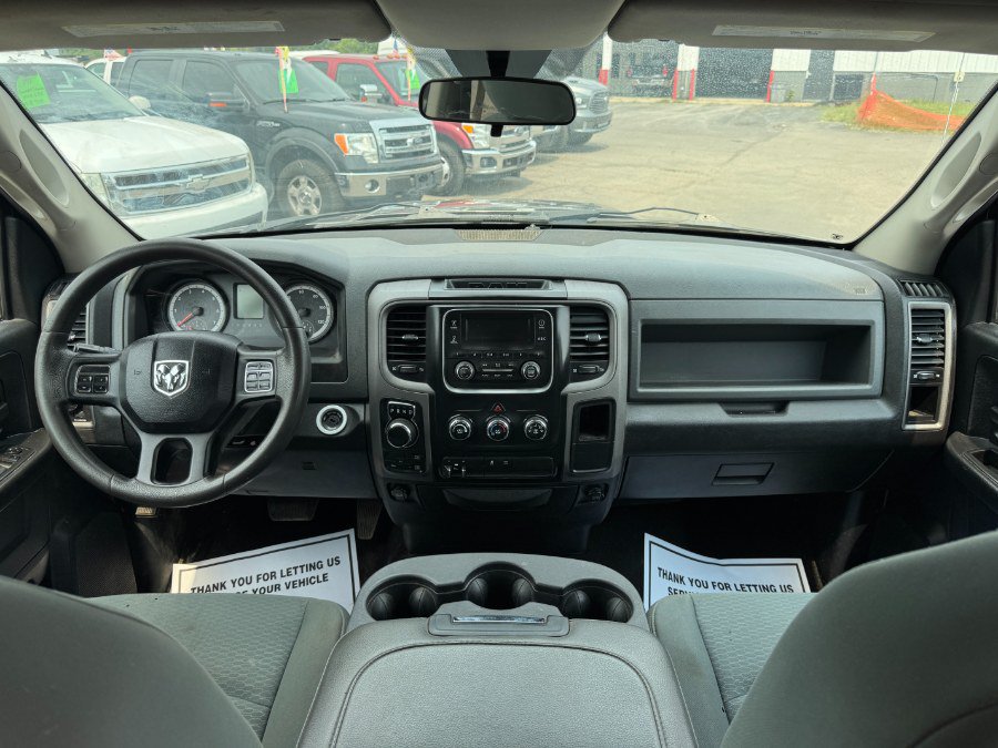 Used 2014 RAM 1500 ST w/ SXT Appearance Group AWD/4WD image 19