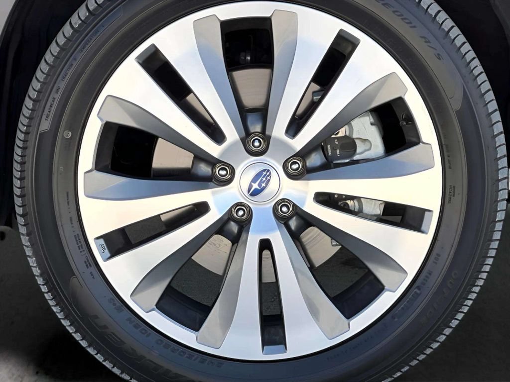 Used 2019 Subaru Ascent Limited AWD/4WD image 41