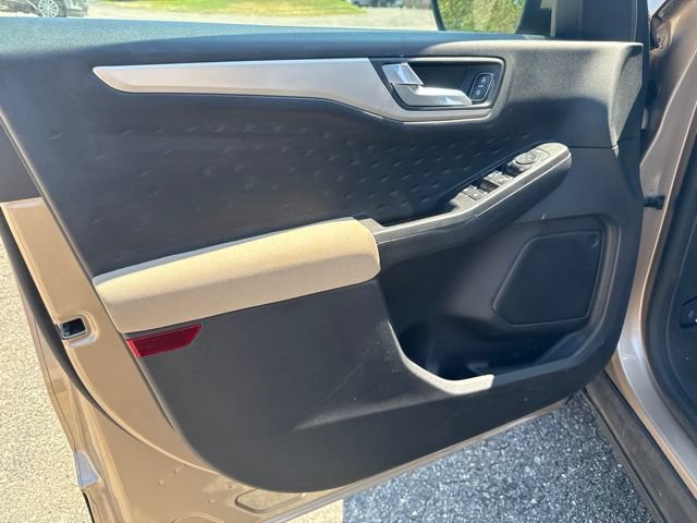 Used 2020 Ford Escape SE AWD/4WD image 19