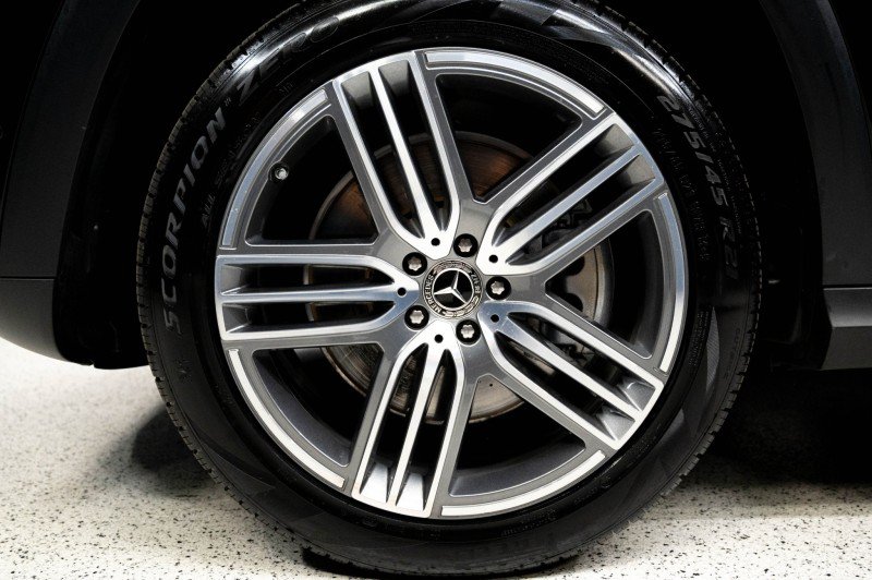 Certified 2026 Mercedes-Benz GLS 450 4MATIC image 12
