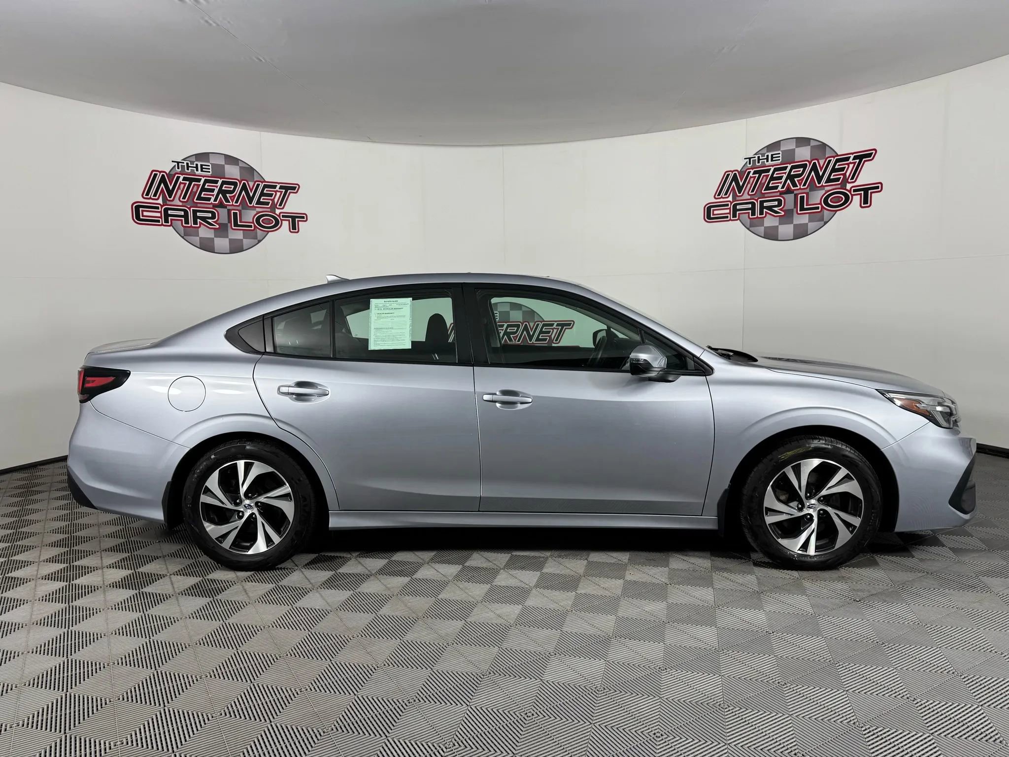 Used 2024 Subaru Legacy Premium AWD/4WD image 8