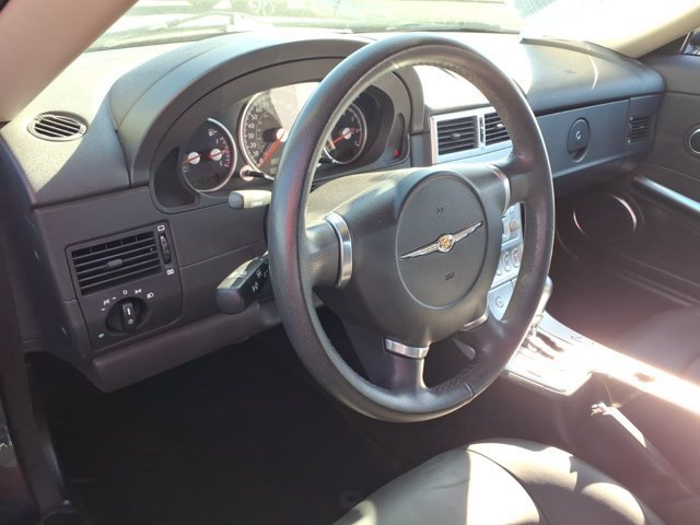 Used 2006 Chrysler Crossfire Limited RWD image 8