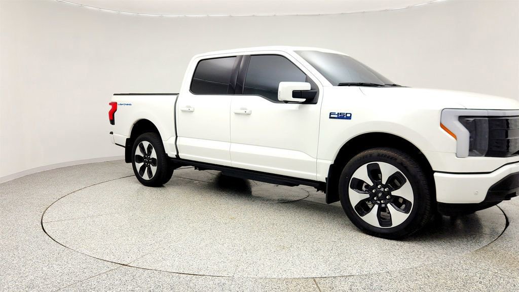 Used 2024 Ford F150 Lightning Platinum image 3