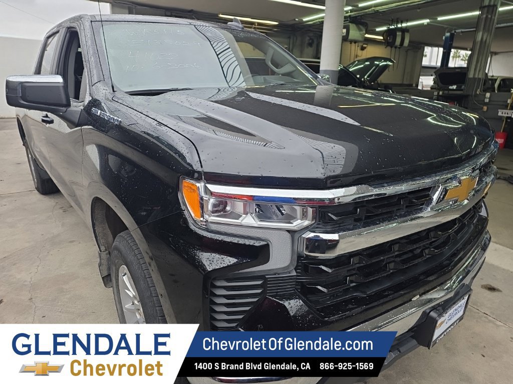 Used 2025 Chevrolet Silverado 1500 LT RWD image 6