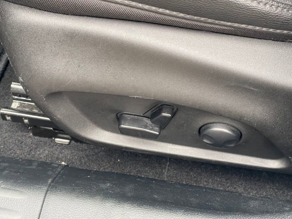 Used 2024 Jeep Compass Latitude image 7