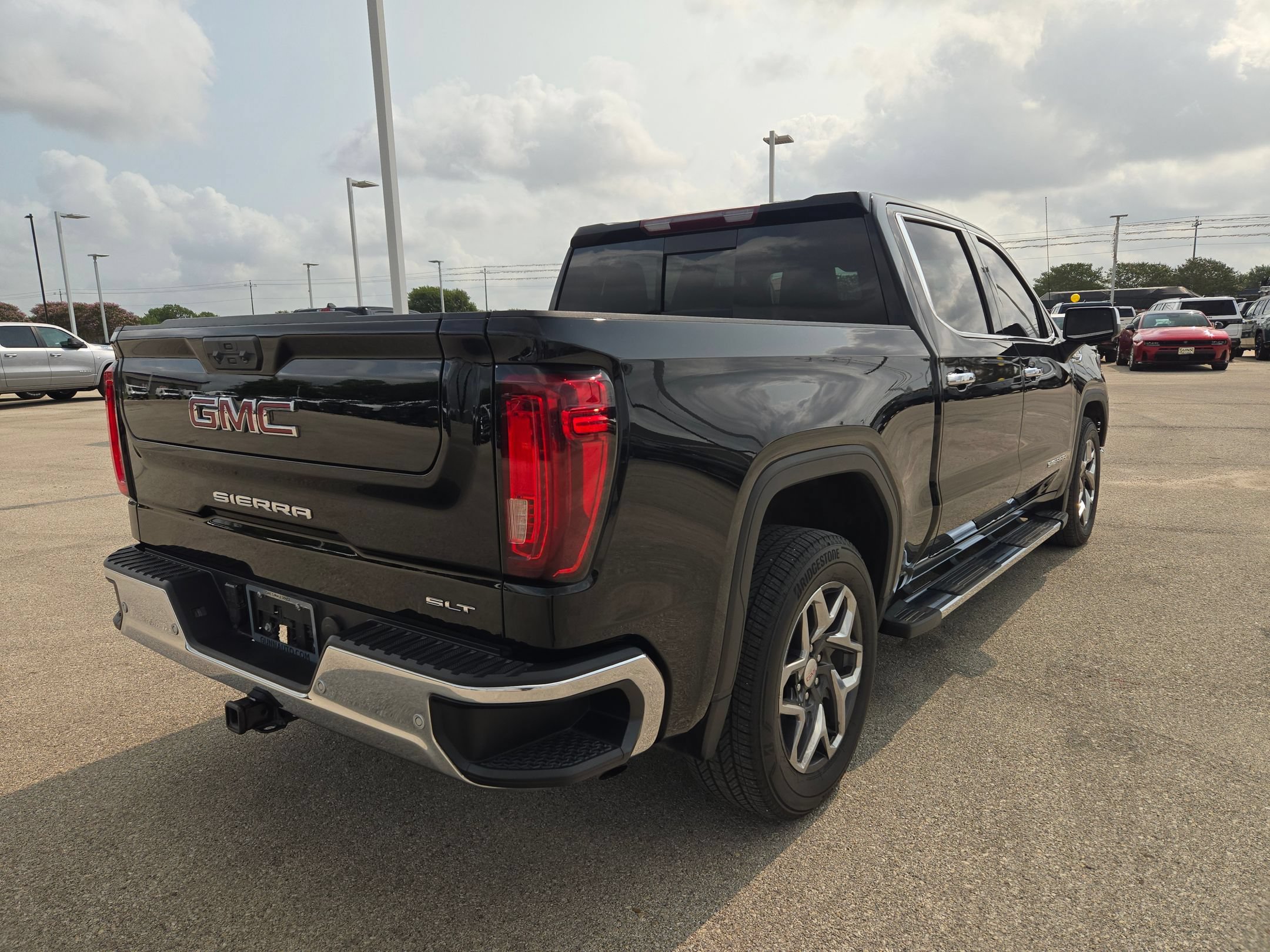 Used 2024 GMC Sierra 1500 SLT RWD image 3