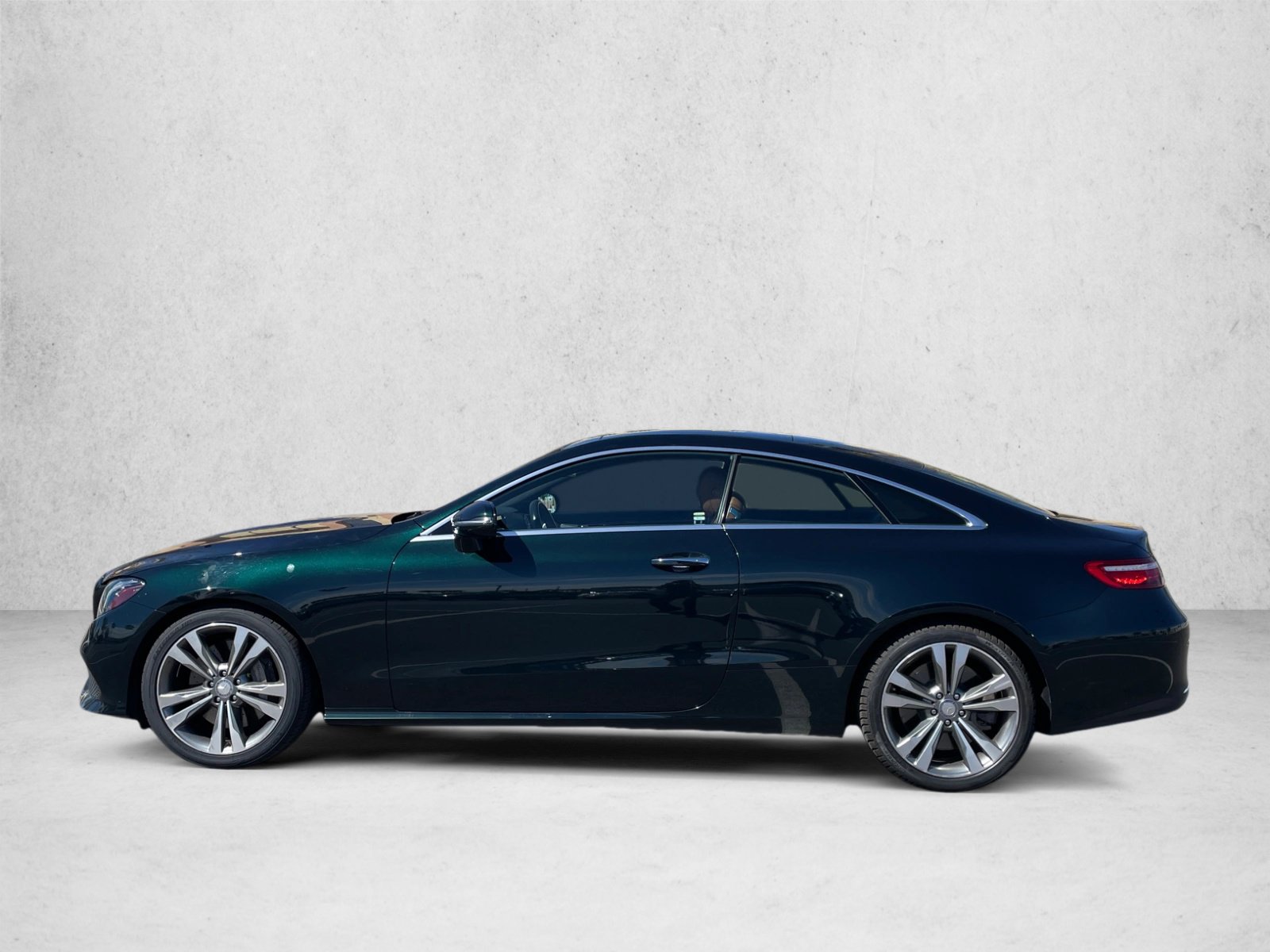Used 2020 Mercedes-Benz E 450 Coupe image 8