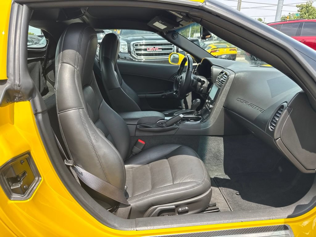 Used 2011 Chevrolet Corvette Grand Sport w/ Preferred Equipment Group RWD image 20
